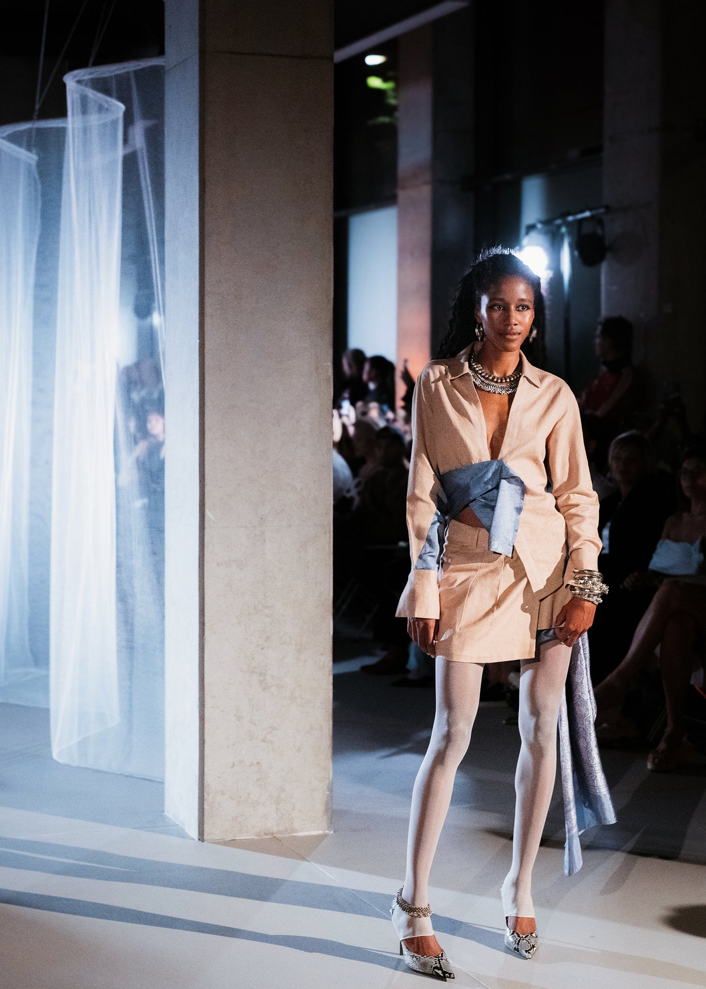 WITH SILVER JACQUARD SILK SAREE (XS)