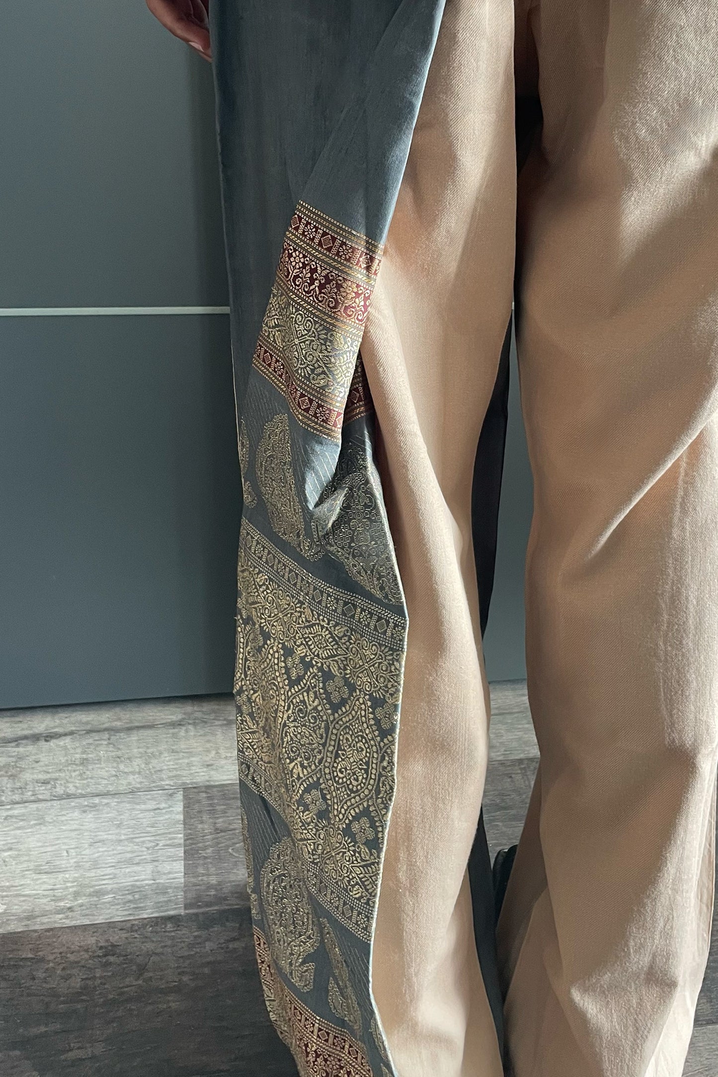 WITH SLATE BLUE SAREE (M)