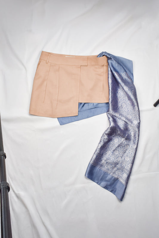 WITH SILVER JACQUARD SILK SAREE (XS)